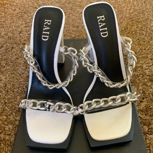 RAID Brand Black&White Chain Strap Heeled Sandals